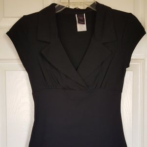 Wrapper Brand Vneck Top Black Small